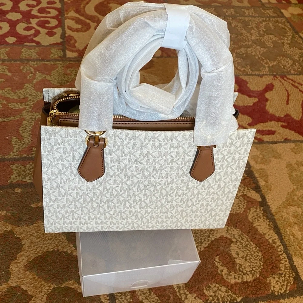 NWT Michael Kors Marilyn Vanilla/Luggage Satchel Crossbody Design MSRP $298